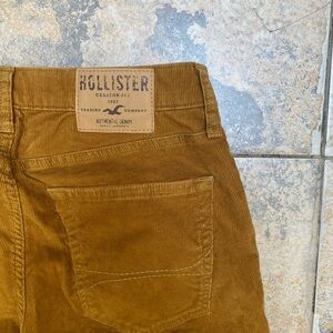 Hollister Tan Corduroy Pants Man’s Size 31 x 32